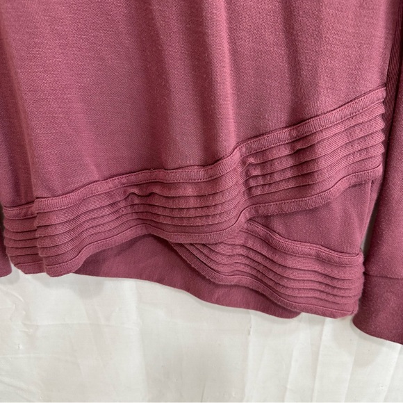 Active Life Womens Asymmetric Ribbed Hem Sweatshirt Small - Picture 2 of 5